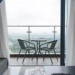 Tranquil Sea View Danga Bay 3Br 6Pax By Our Stay